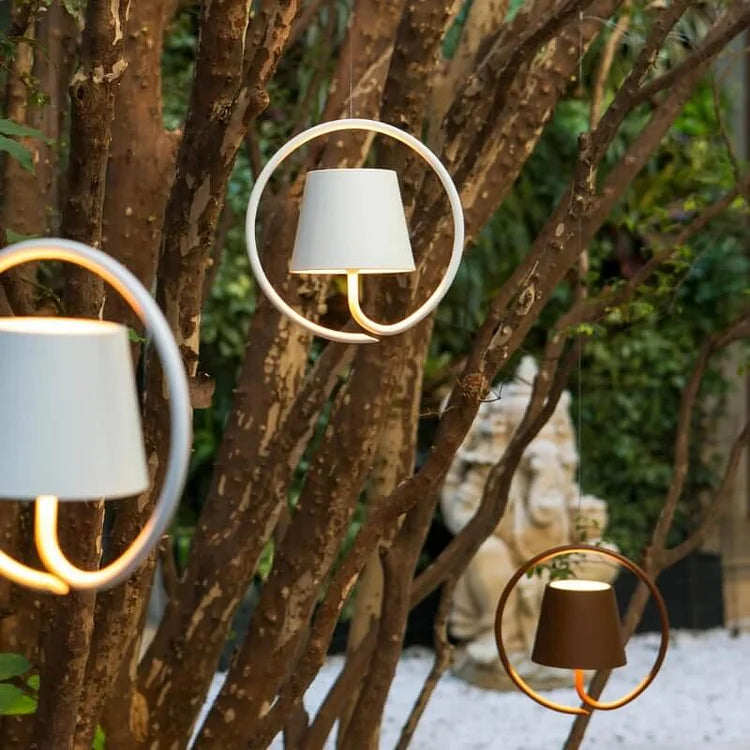 LichtWave - Lampada Sospesa Elegante per un Interno Moderno