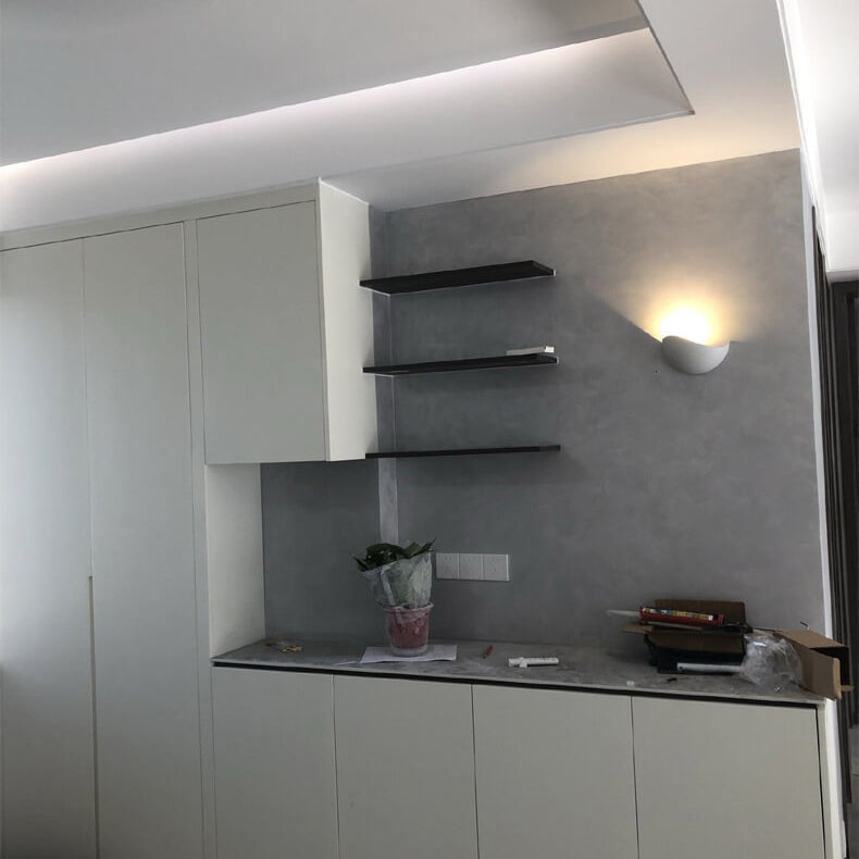 Minimalist semi-circular LED wall lamp made of aluminum
