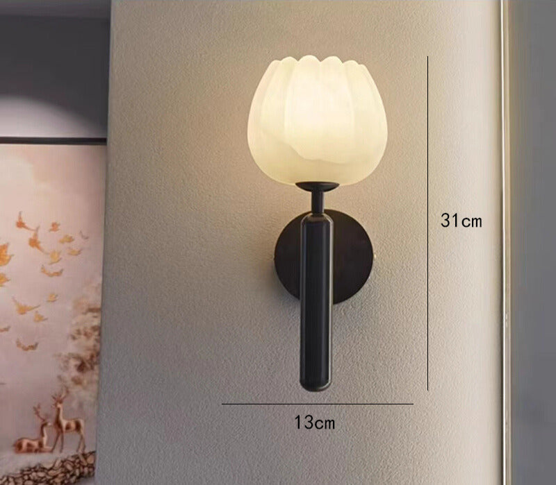 LuxeLicht - Romantic Wall Lamp with Marble Finish