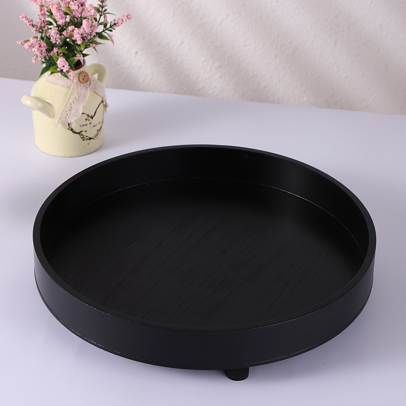 ClassicTray - Tabuleiro Redondo de Madeira Preto | Design Clássico para Decoração e Armazenamento