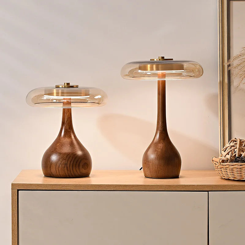 MushroomLuxe – Vintage Koperen Tafellamp met Glazen Design