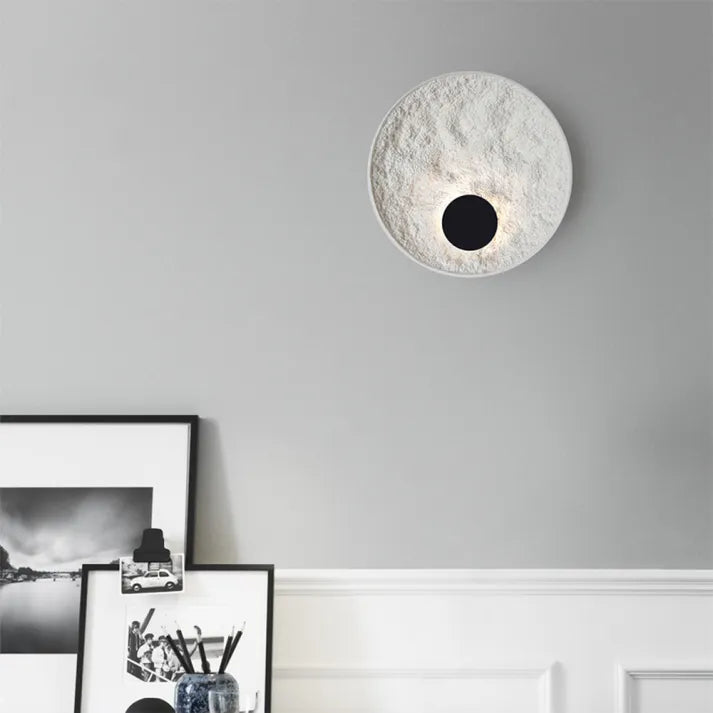 LunaGlow – Round Moon Wall Lamp