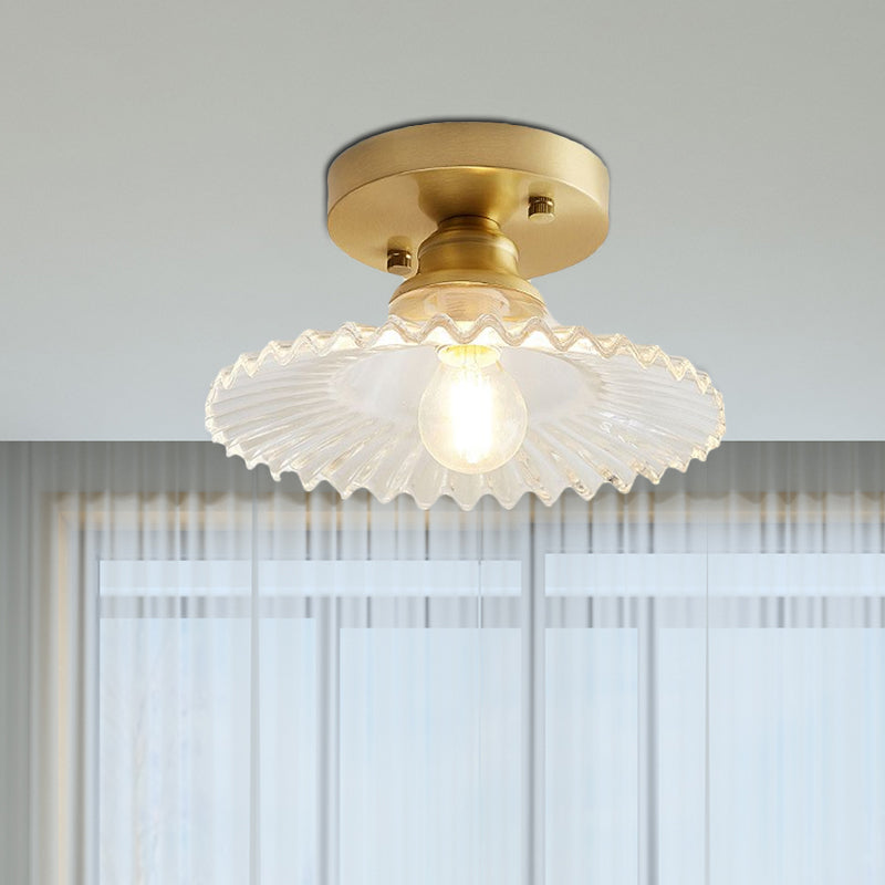 Lampada da soffitto semi-incassata industriale con paralume in vetro verde rigato