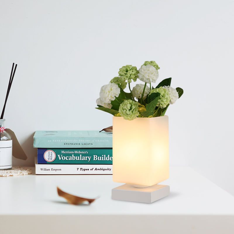 Luna - Lámpara de noche de cristal Art Deco para un ambiente romántico
