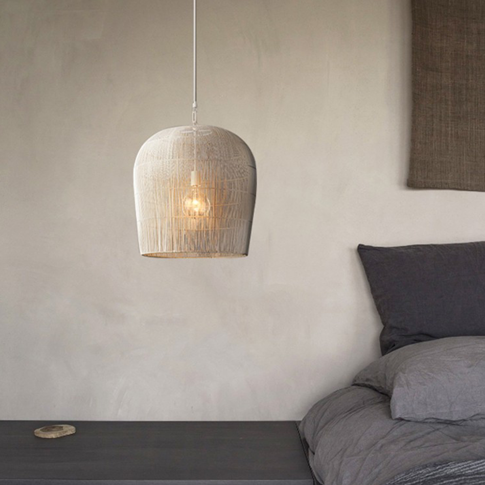 Lampada a sospensione in rattan classica e semplice