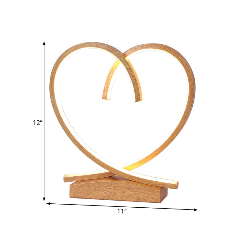 HeartWood - Comodino in legno con dettaglio a forma di cuore