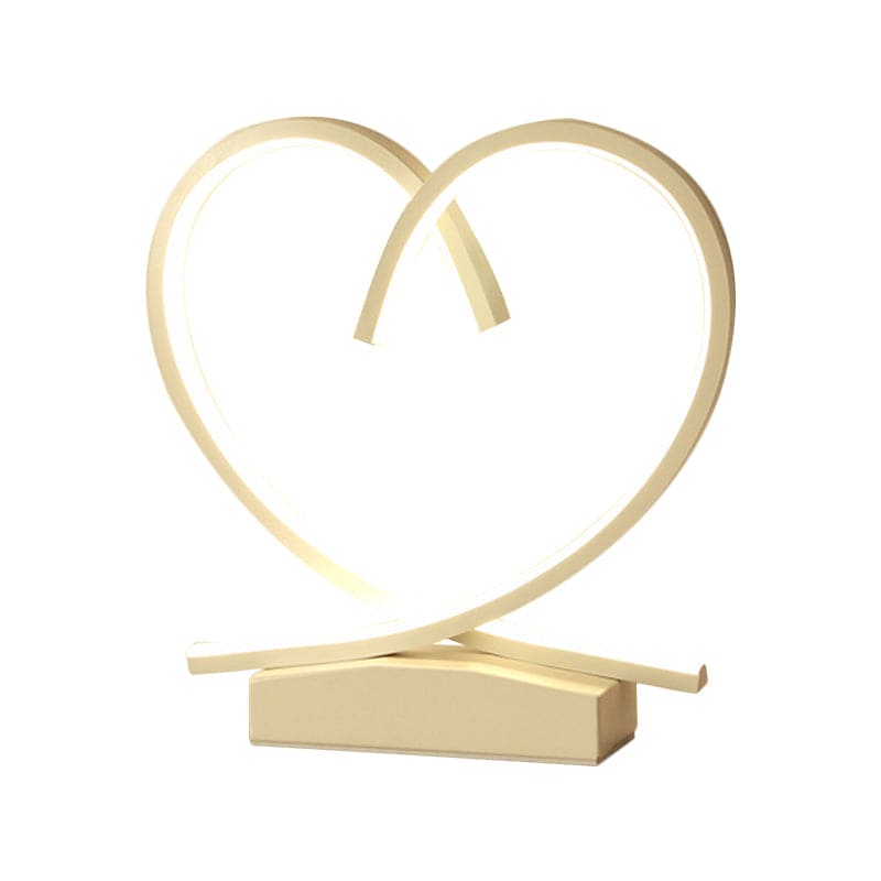 HeartWood - Comodino in legno con dettaglio a forma di cuore