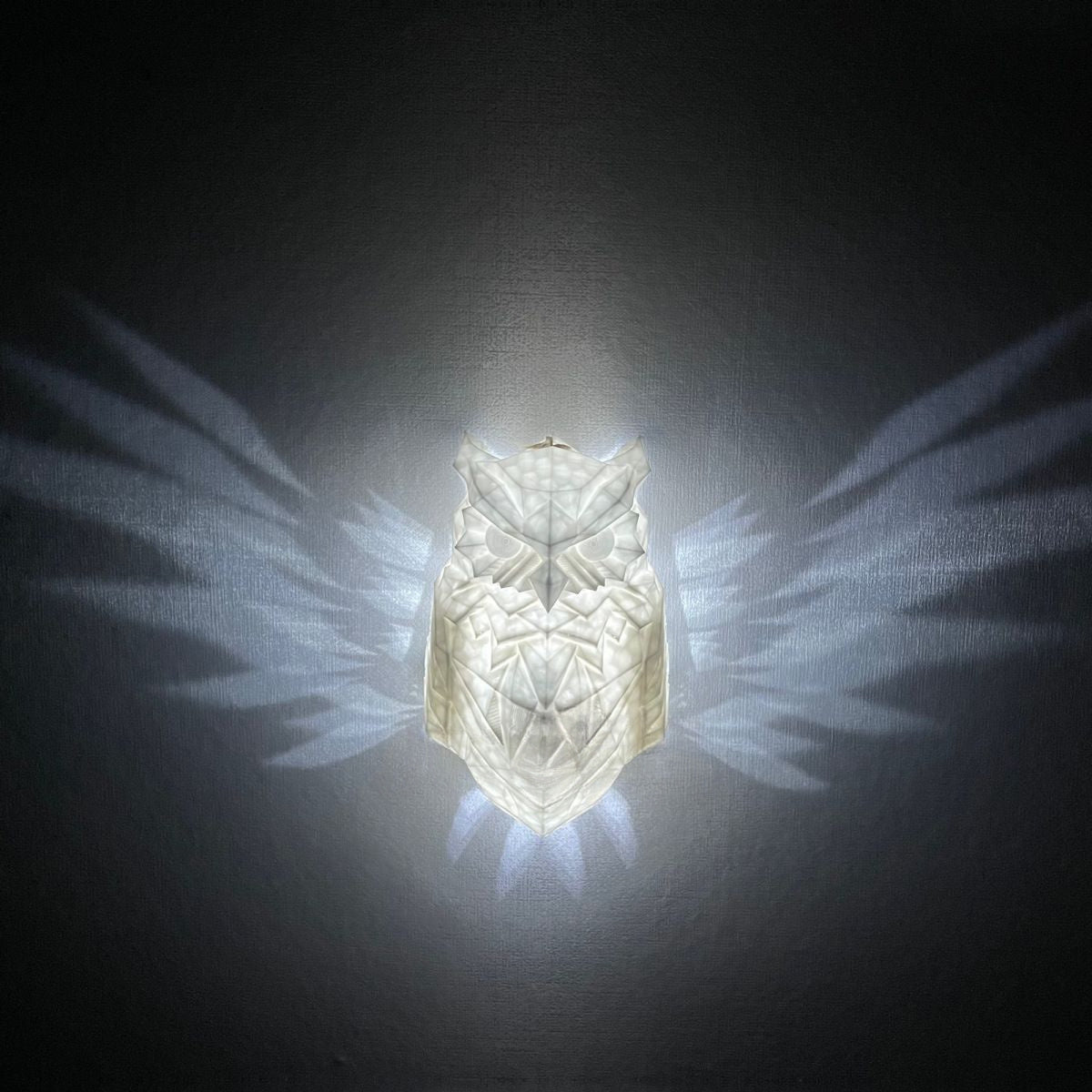 OwlGlow - Geometric Owl LED Wall Decoration for Seasonal Celebrations