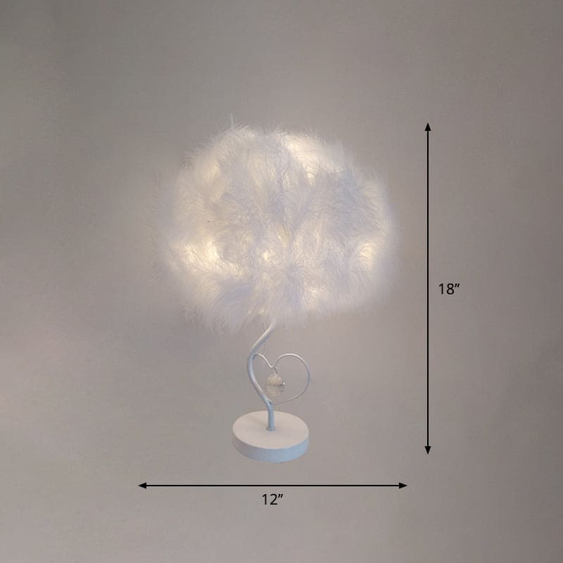 EvoGlow - Candeeiro de Mesa Nuvem de Penas Escandinavo com Design Romântico
