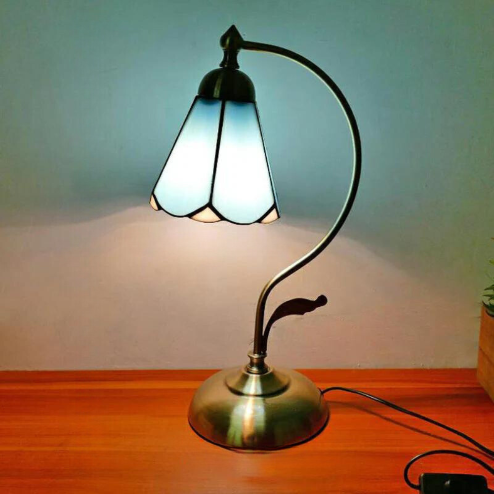 Tiffany Gooseneck Table Lamp - Metal Nightstand Lamp with Hand-Carved Glass Shade