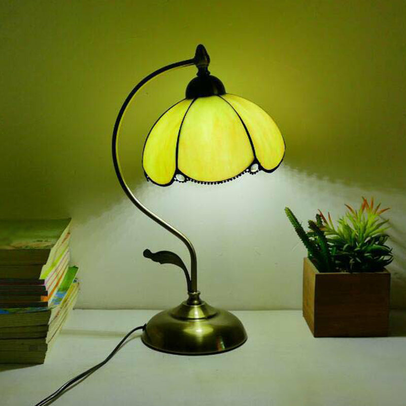 Tiffany Gooseneck Table Lamp - Metal Nightstand Lamp with Hand-Carved Glass Shade