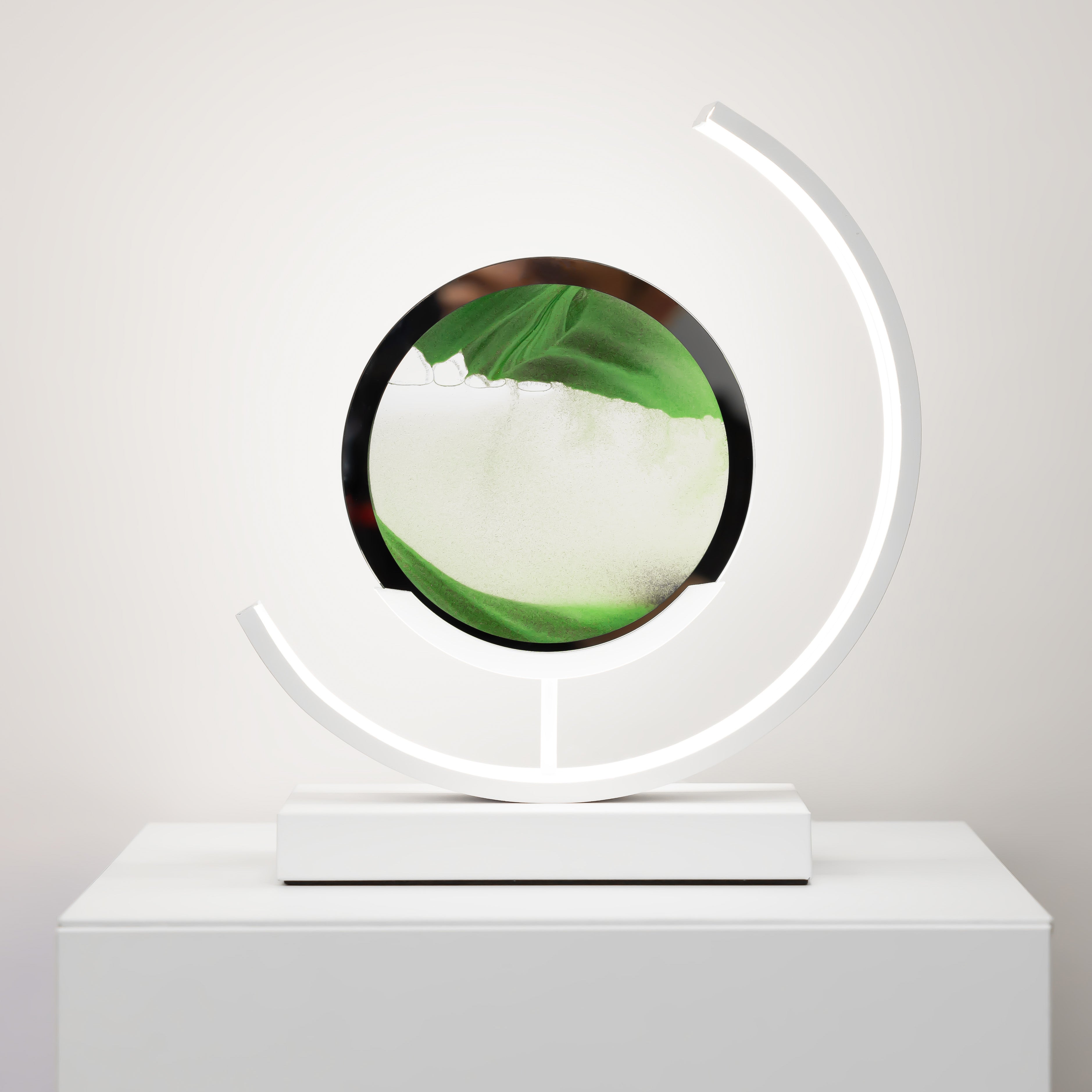 Candeeiro de Mesa Intemporal - Iluminação Minimalista