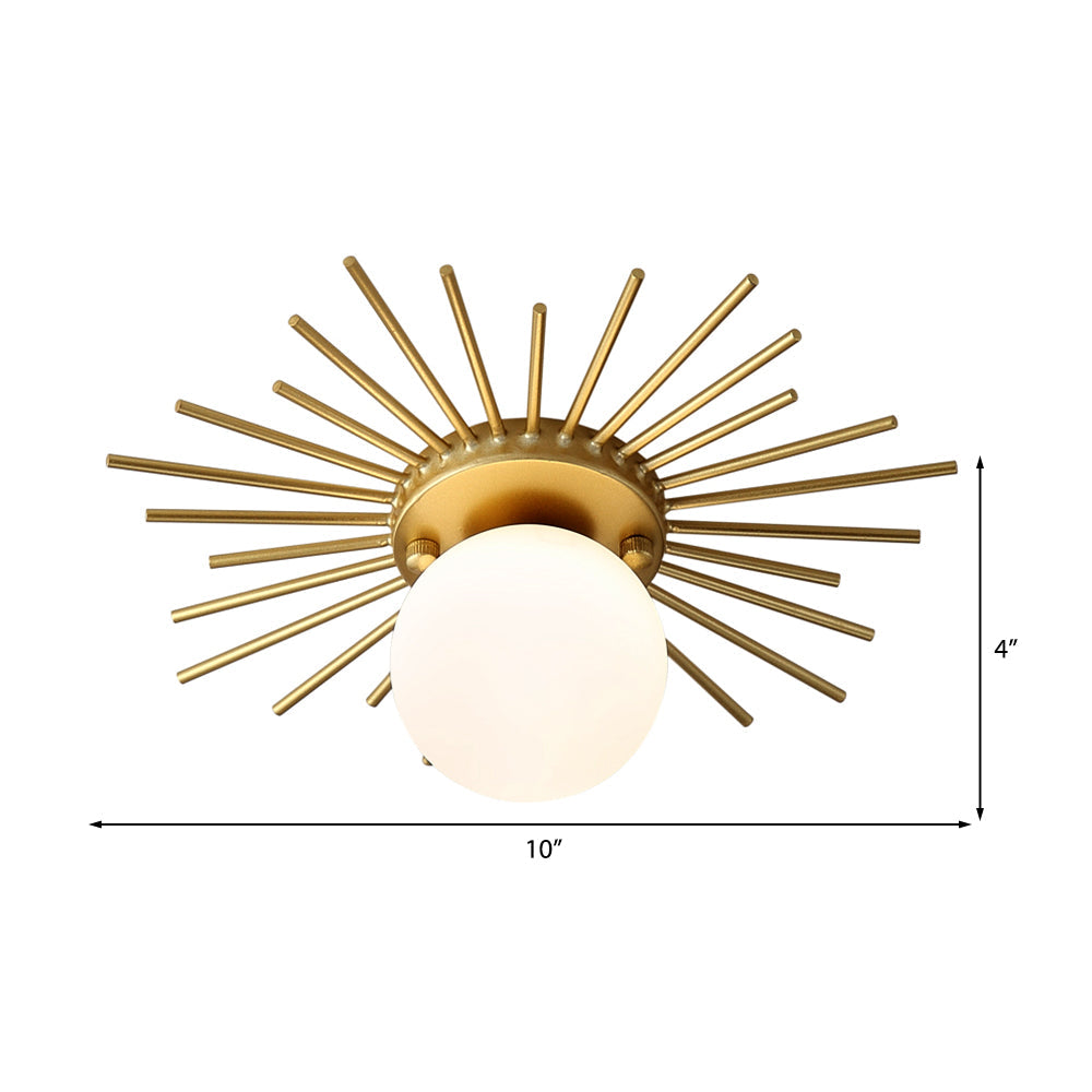 Lampada da soffitto sferica dorata con vetro satinato