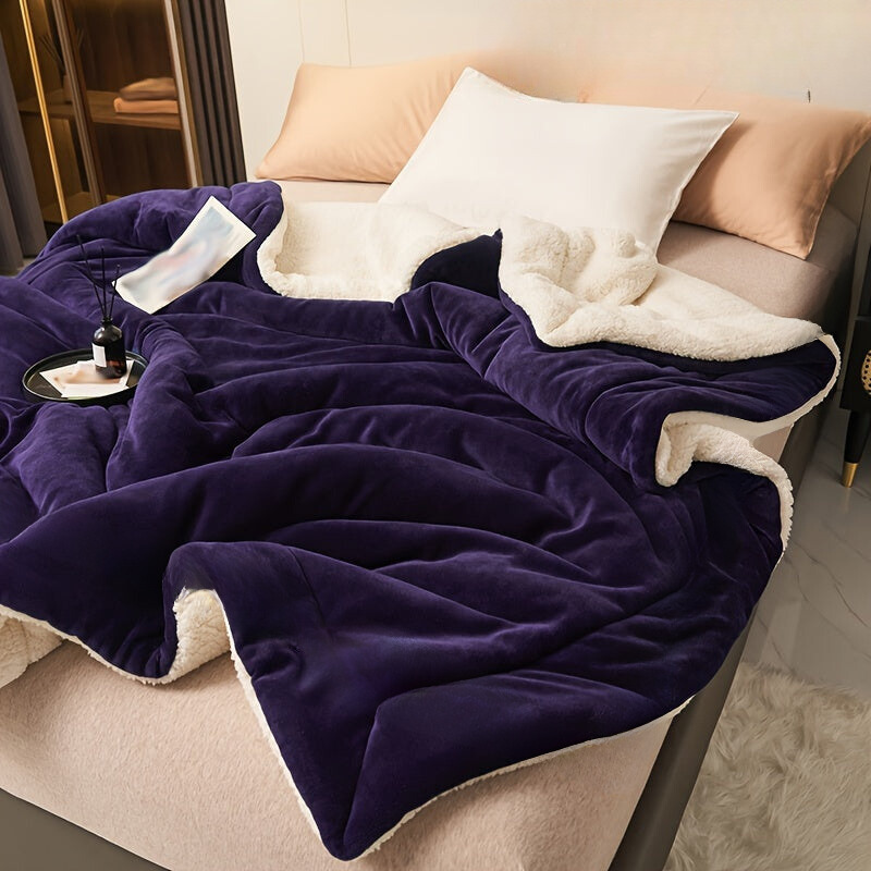 Coperta doppia faccia viola scuro in pile di latte e lana di pecora – Casual e confortevole per divano e letto