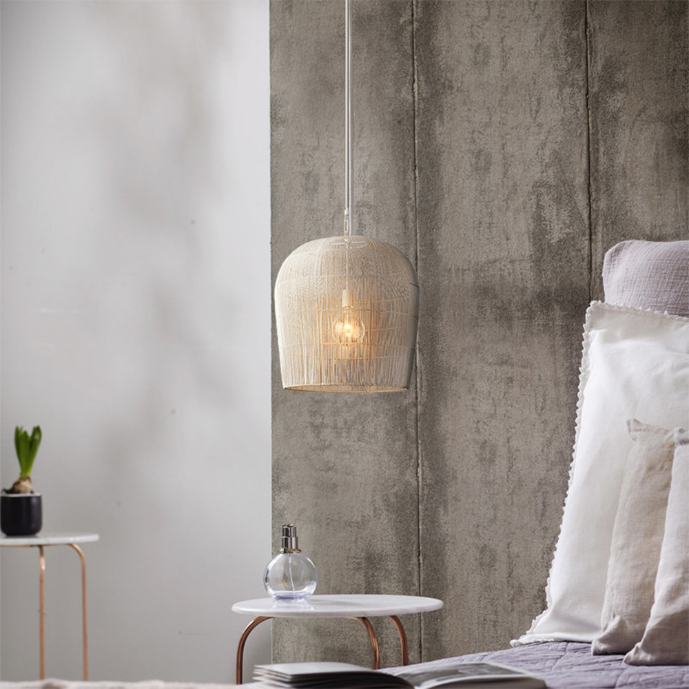 Lampada a sospensione in rattan classica e semplice