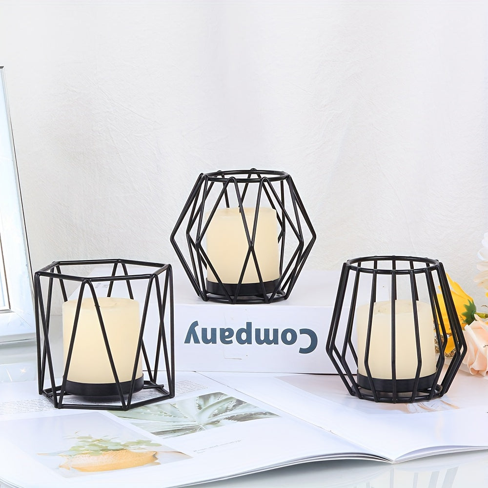 Conjunto de Castiçais de Metal Dourado - Decoração Elegante para Mesa