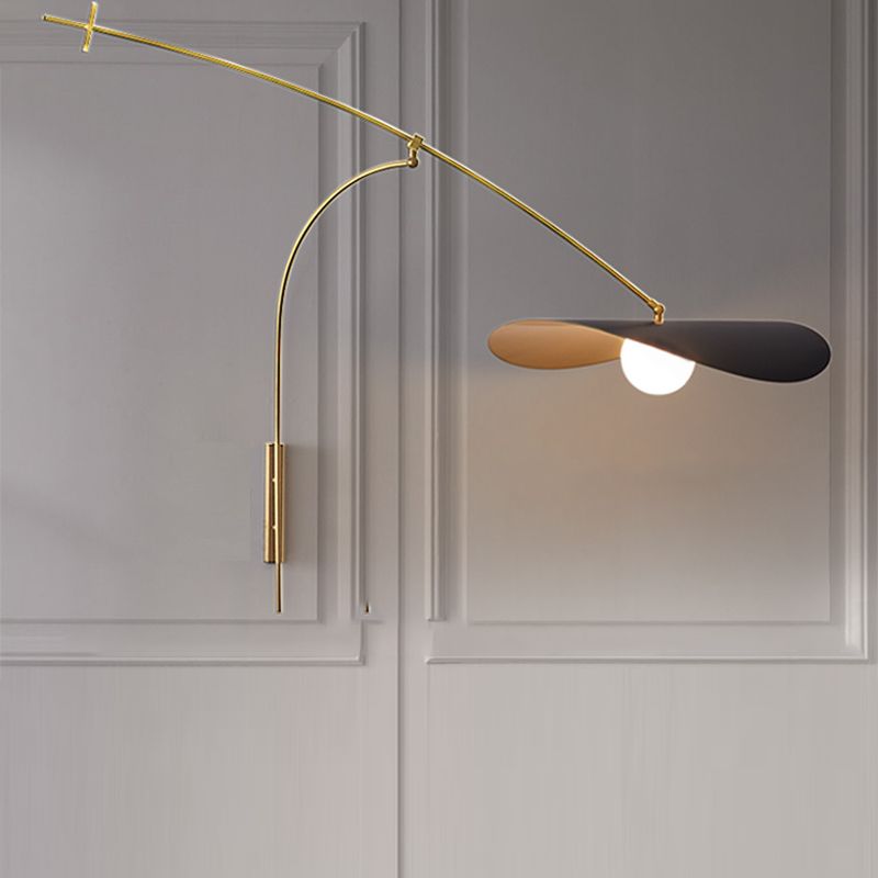Lampada da parete moderna Carins, arco, metallo/vetro, nero/oro, camera da letto