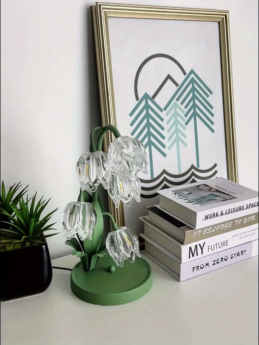 BellBloom - Elegante Candeeiro de Mesa com LED Bellflower