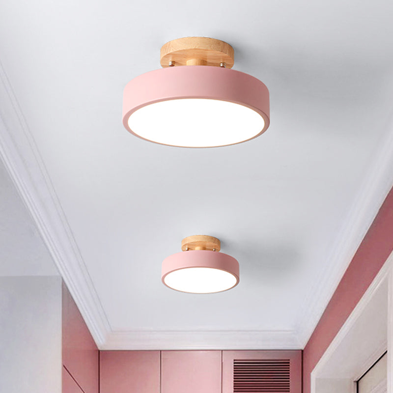 Lámpara de techo LED escandinava con tambor y madera para pasillo