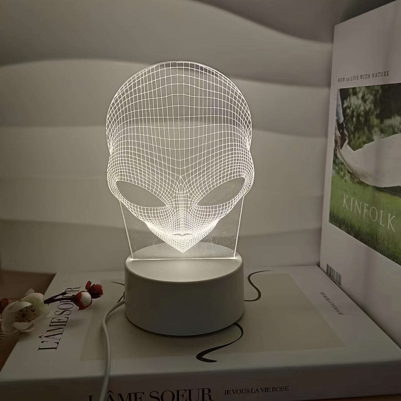 CosmicGlow - Candeeiro de Mesa 3D com Base Preta e Iluminação LED de 7 Cores