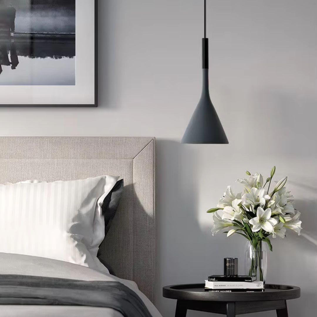 FloralElegance – Nordic Orchid Wall Lamp