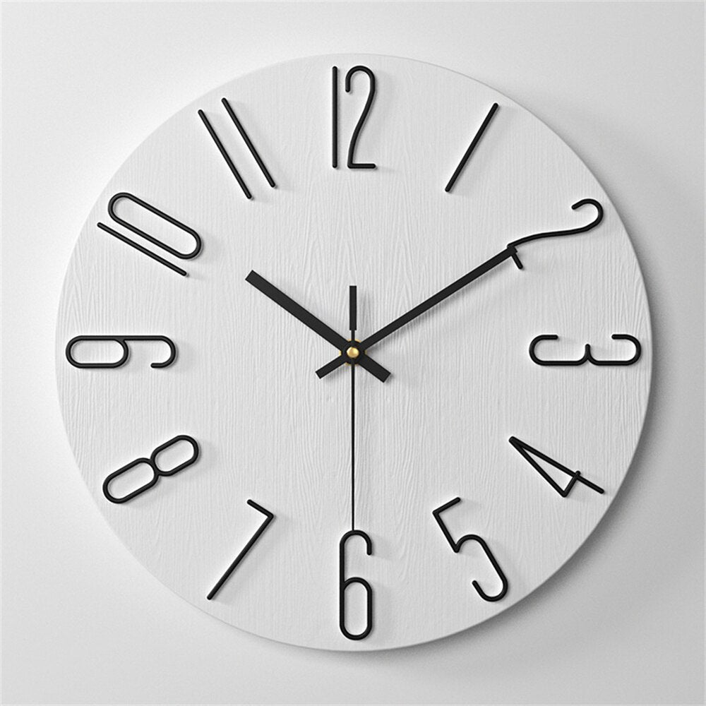 Reloj de pared moderno de plástico
