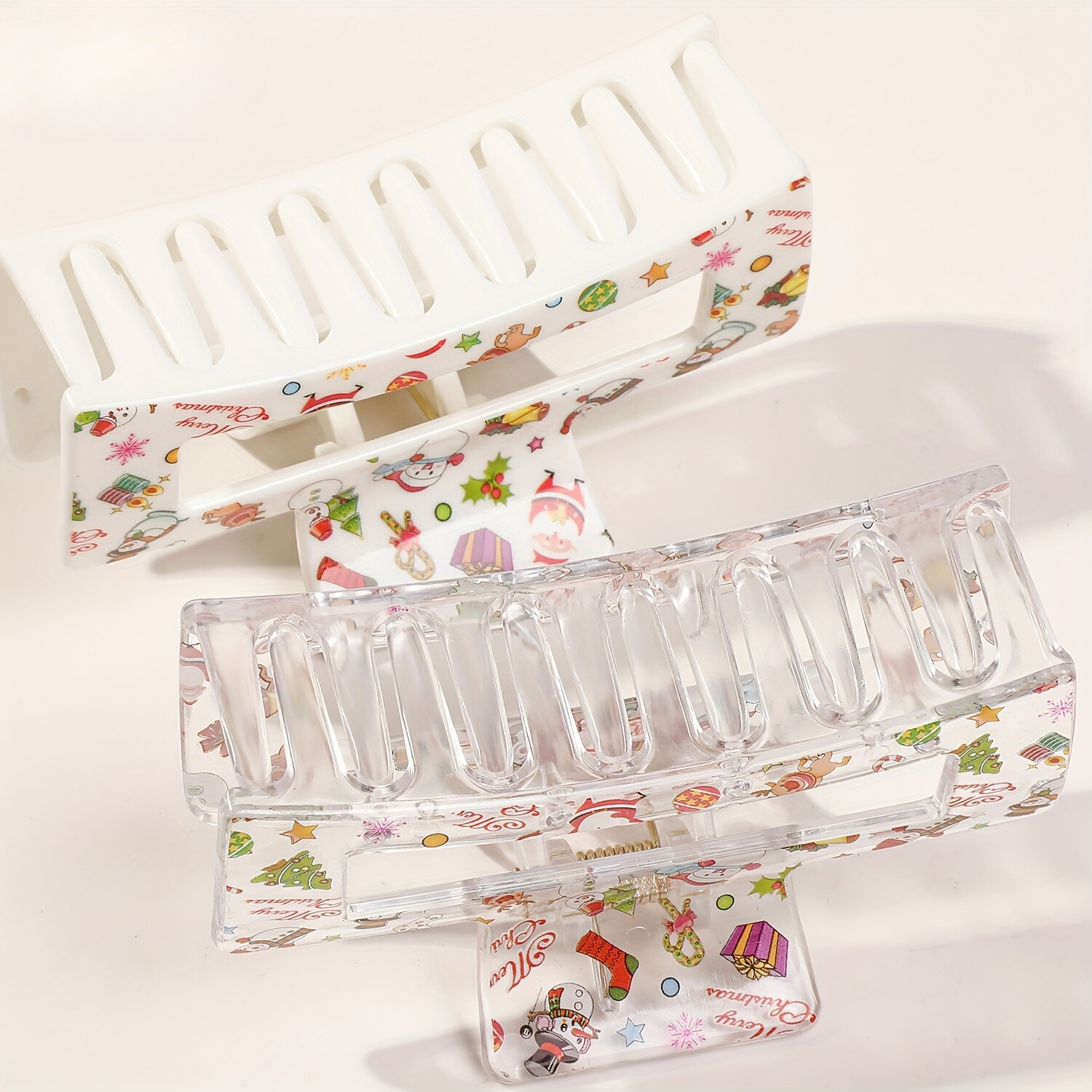 FestiveClips - 4-piece Set Elegant Christmas Print Hair Clips