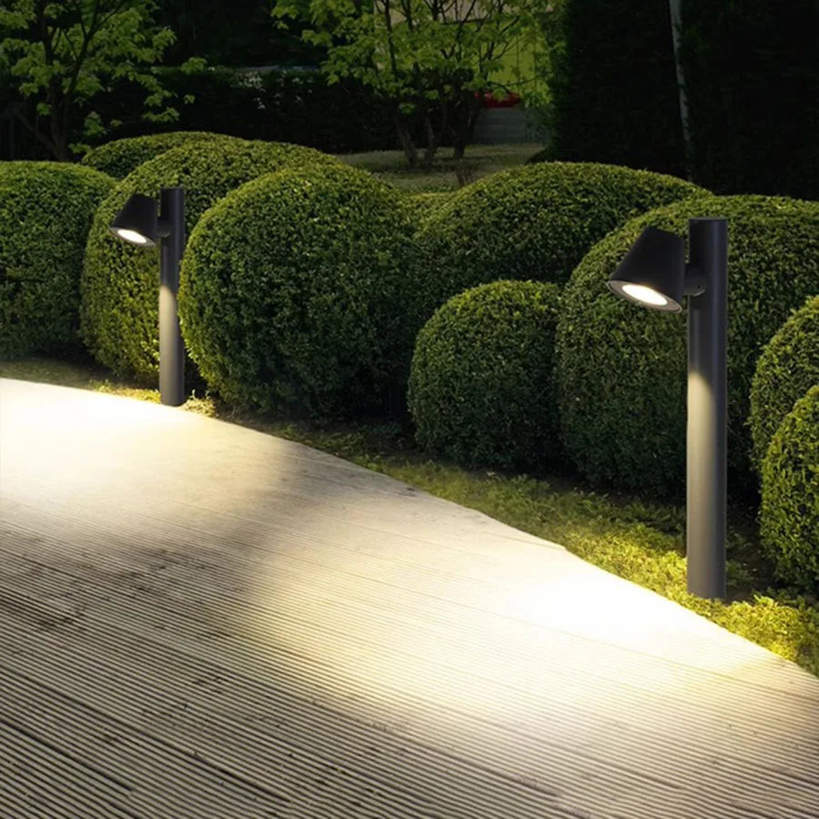LumiPost – Iluminación de postes de jardín LED resistente a la intemperie – Iluminación de senderos eficiente y elegante