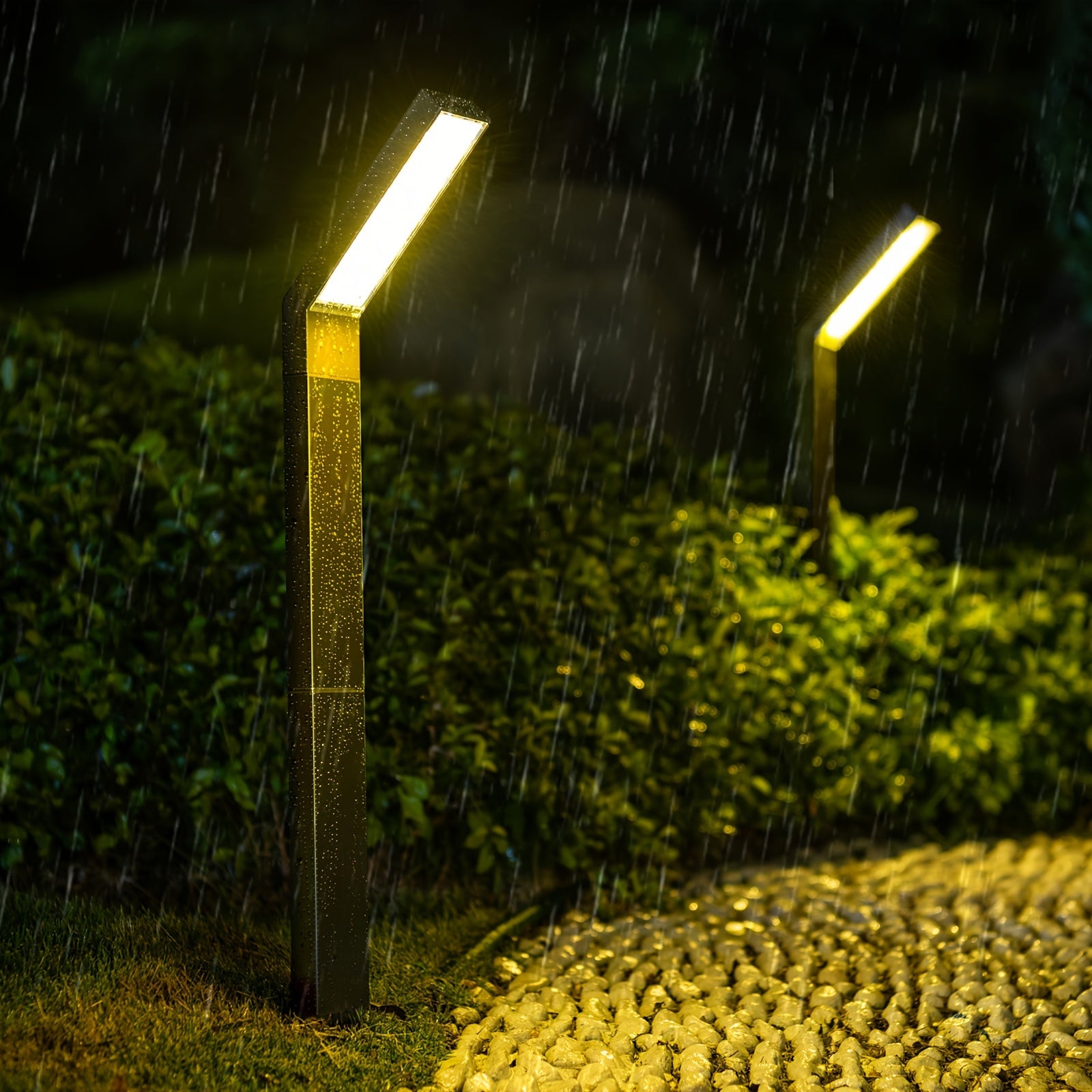 SolarPath - Lampada Solare da Percorso Impermeabile con Luce Regolabile