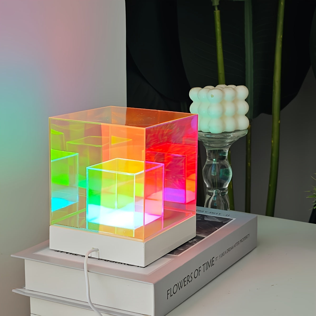 LumiLuxe - Traditional LED Table Lamp, 3-Color Adjustable, USB-Powered