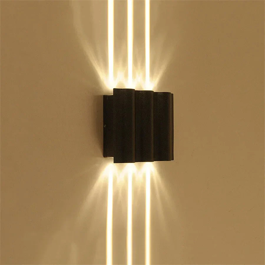 LumiLantern – Weerbestendige LED Buitenlantaarn voor Tuin & Terras, Energiezuinige & Moderne Verlichting