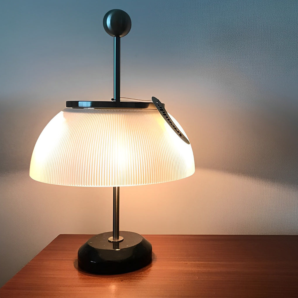Lampada da tavolo H con paralume in vetro a ciotola Lampada decorativa italiana