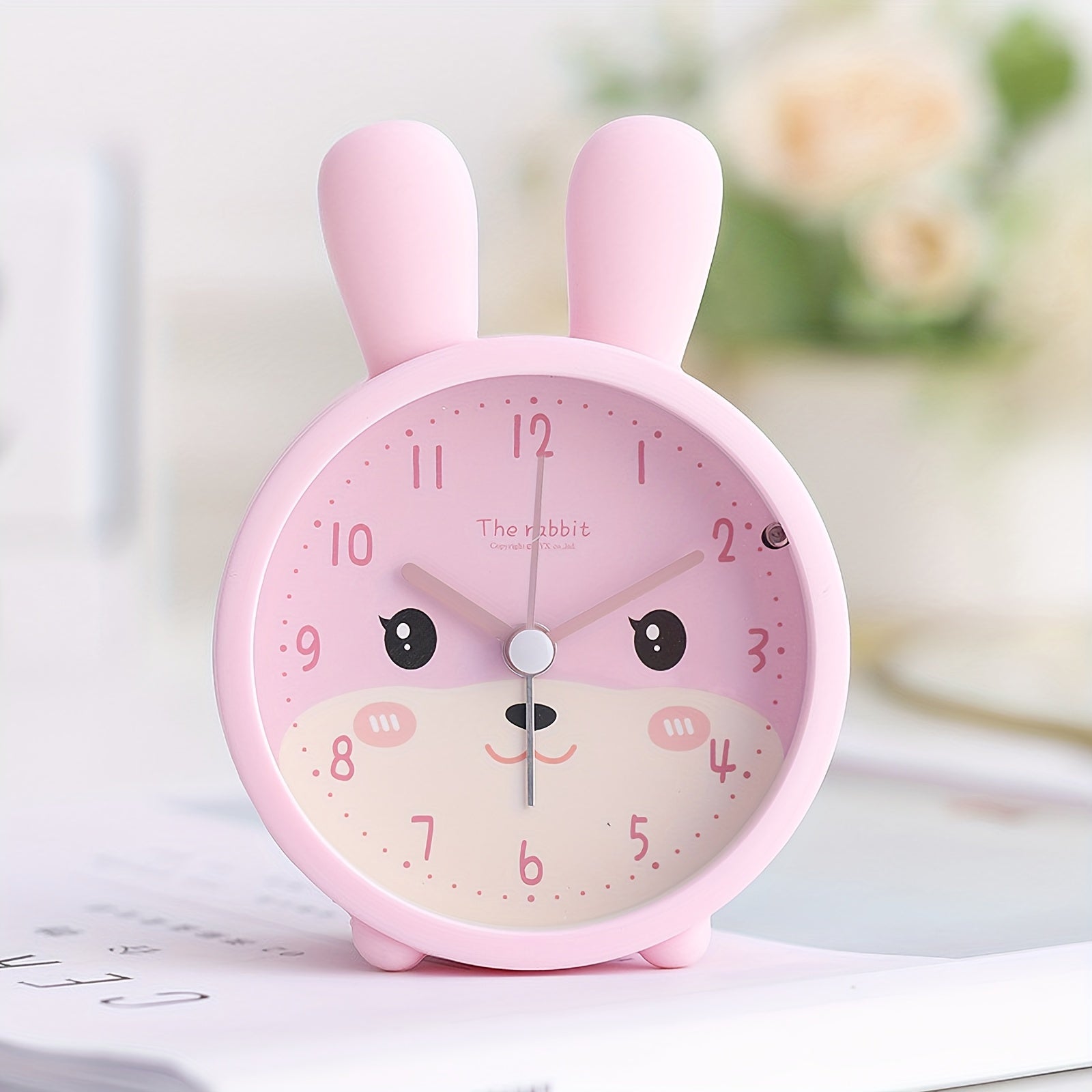 SilenTime - Shady Silent Alarm Clock with Night Light