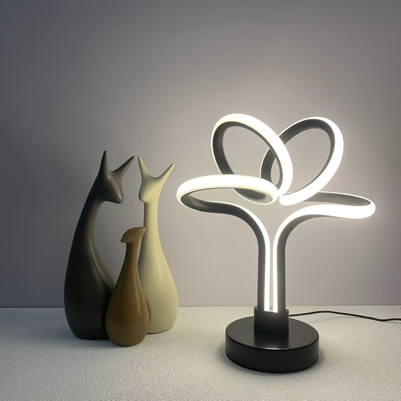 LumiNordic - Modern Nordic Inspired USB LED Table Lamp
