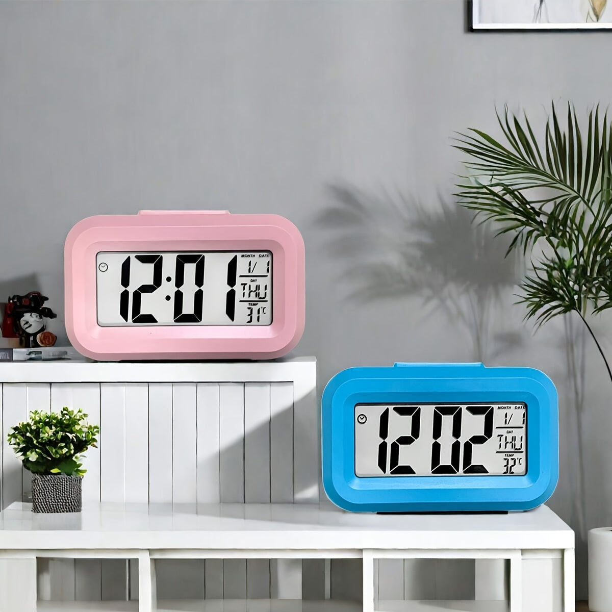 GlowClock - Digital Alarm Clock with Date and Light Display
