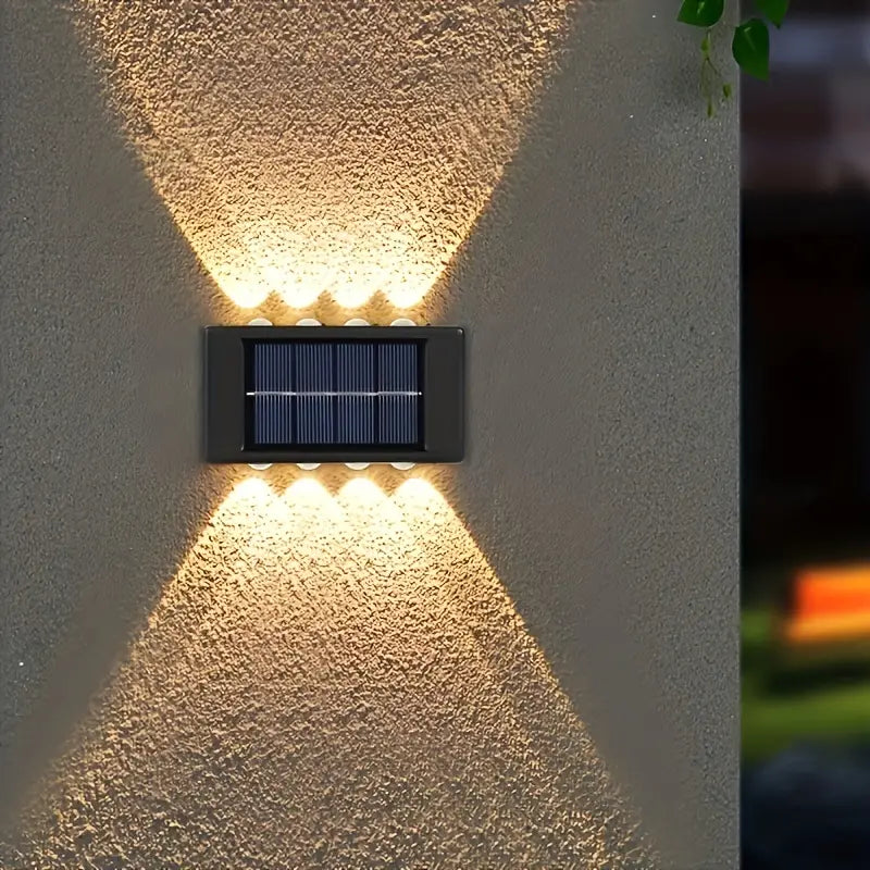 EcoLicht - Lampada da Esterno Moderna e Sostenibile