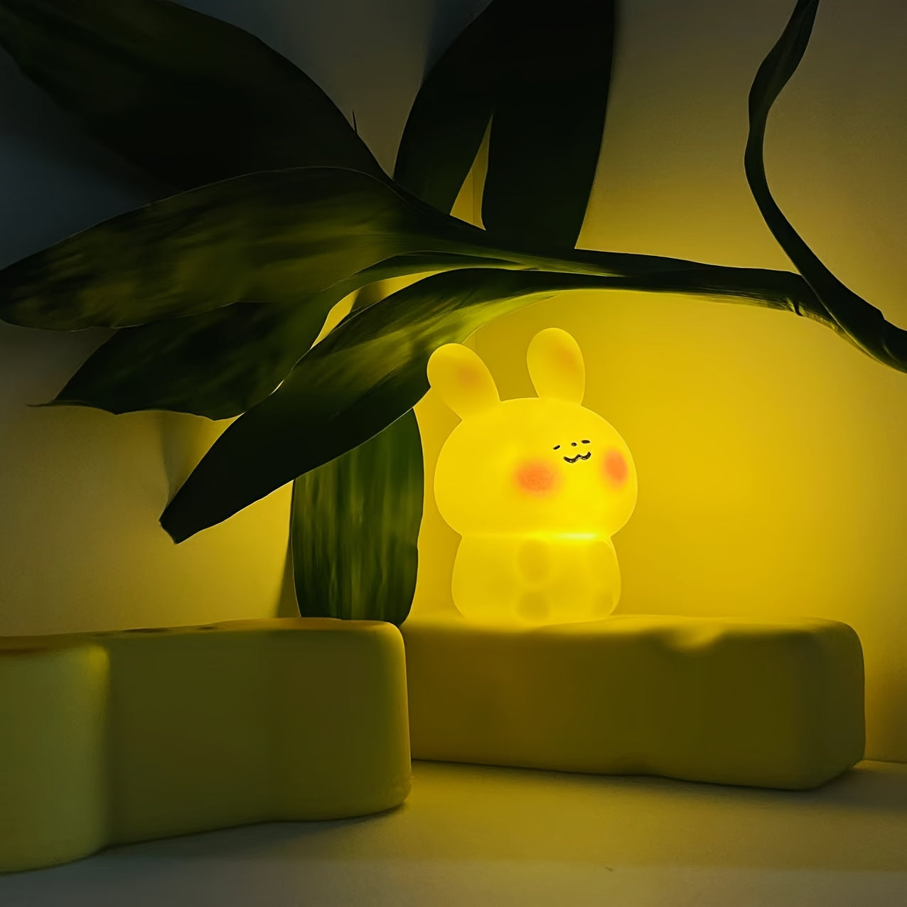 GlowDeco - Battery-Powered Decorative Night Light