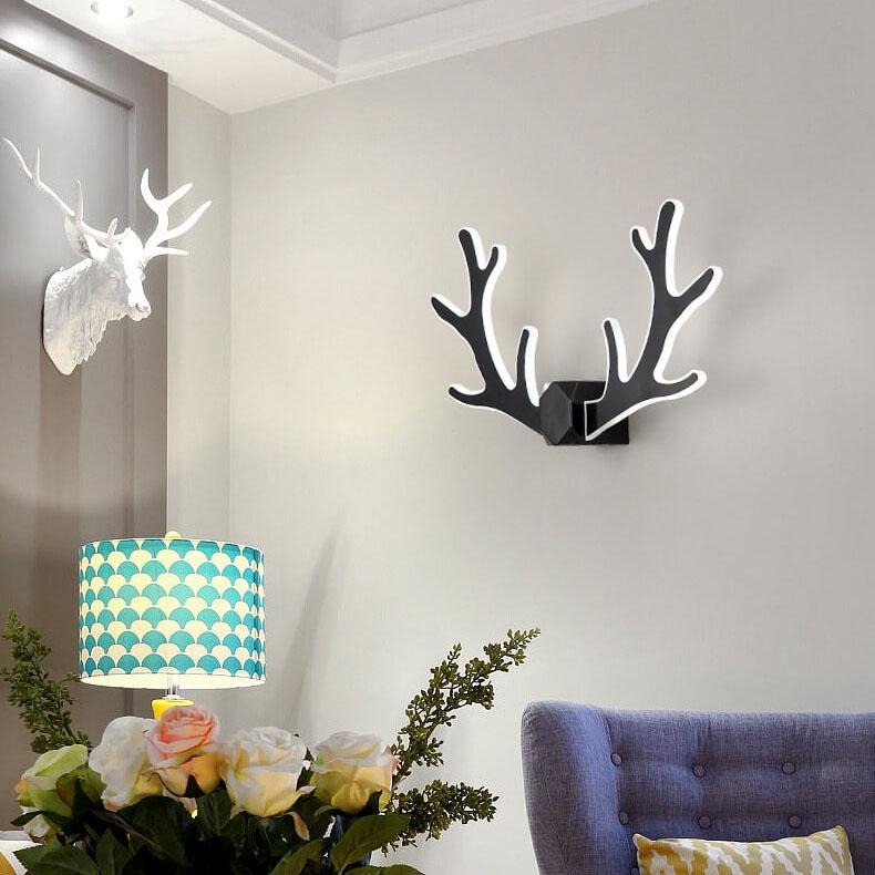 AntlerLux - Lampada da parete a forma di corna unica con illuminazione a LED