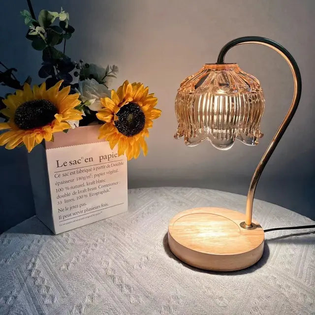 RetroGlow - Lámpara de Mesa Vintage Americana con Pantalla de Cristal y Base de Madera