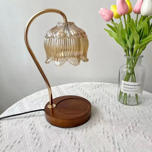 RetroGlow - Lámpara de Mesa Vintage Americana con Pantalla de Cristal y Base de Madera