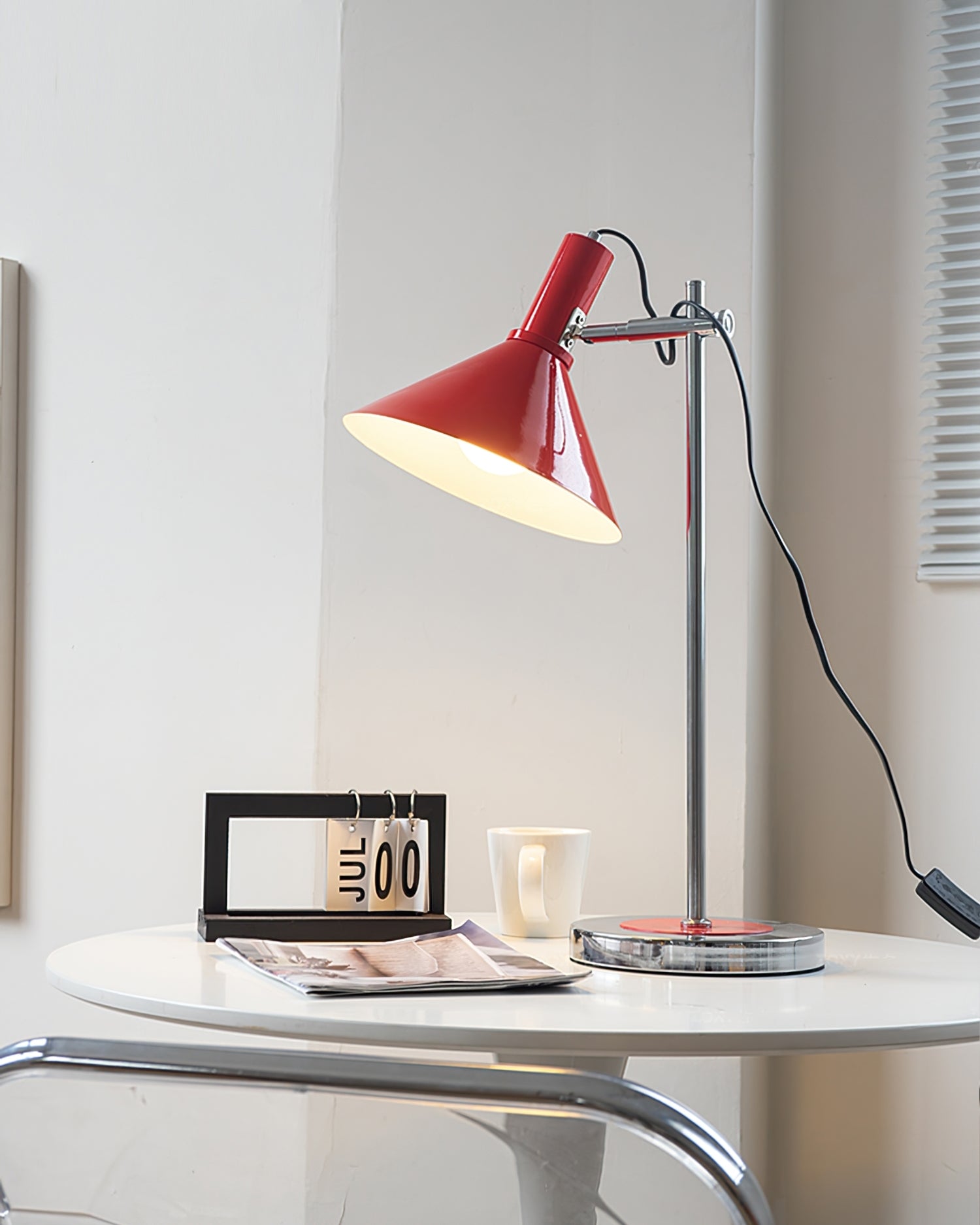 AnviaFlex - Table Lamp with Adjustable Lampshade