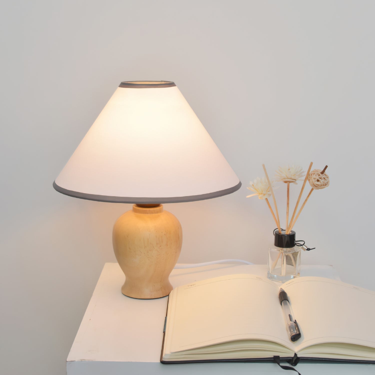 LumiWood - Table Lamp with Wooden Base and Fabric Lampshade