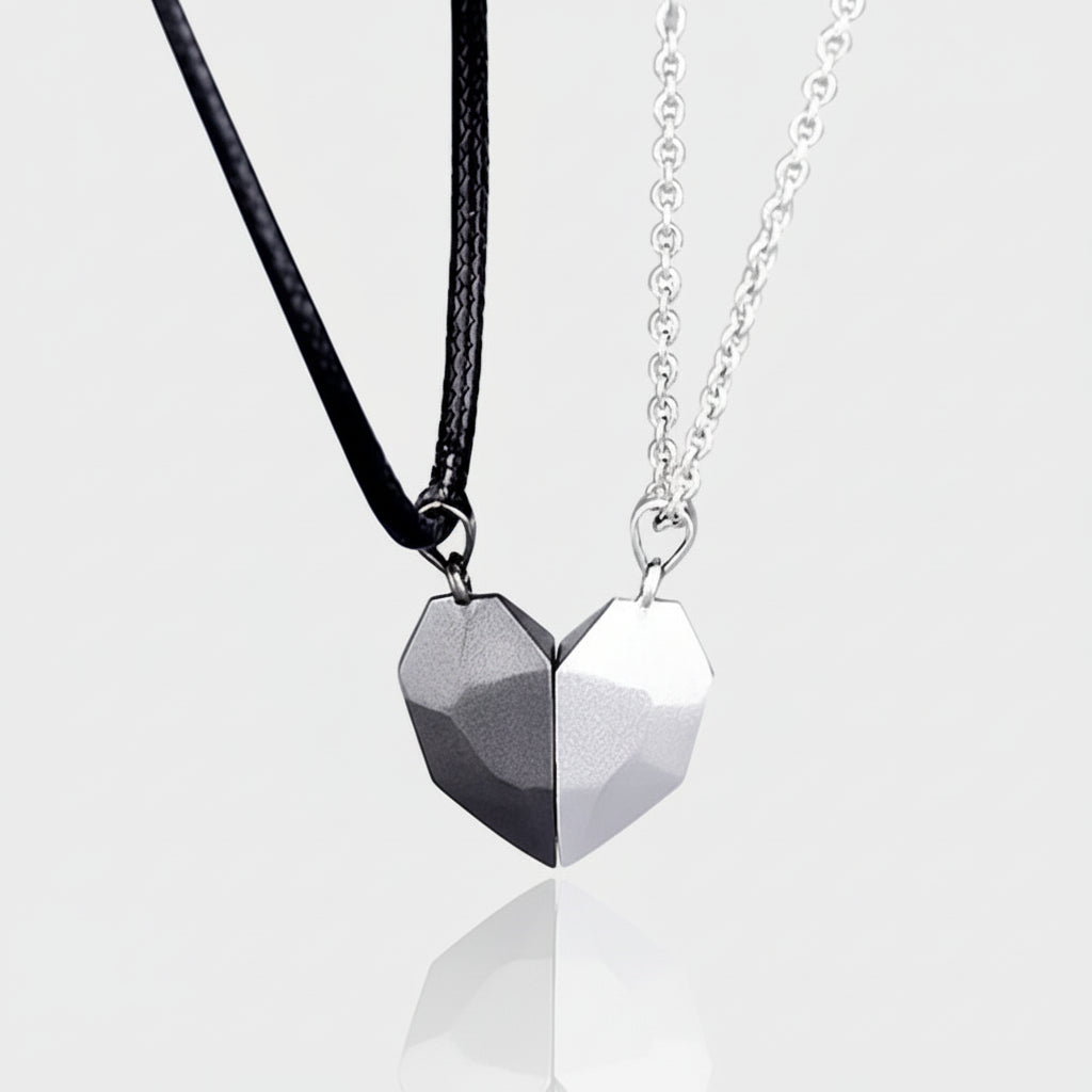 Collana Ciondolo Forma Cuore Accenti Dorati Argento