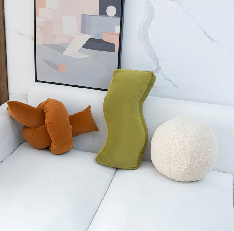 Il cuscino in velluto a coste con nodo: Cuscino di velluto di lusso con design a nodo
