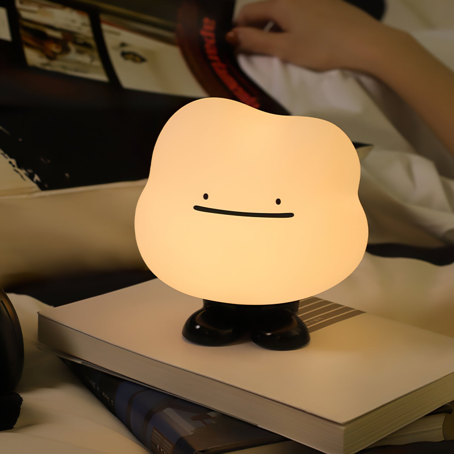 CloudLume - Rechargeable Table Lamp with Cloud Design