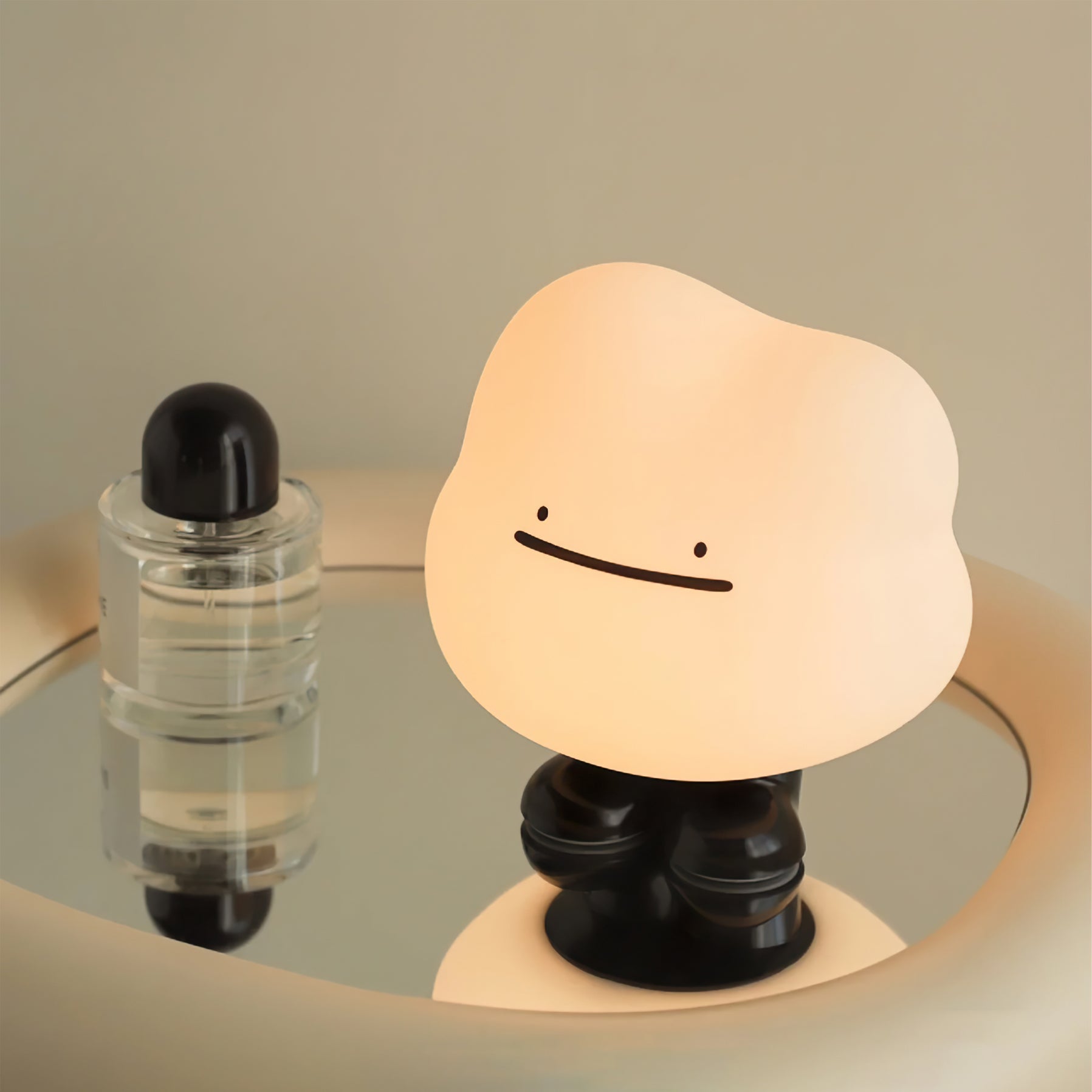 CloudLume - Rechargeable Table Lamp with Cloud Design