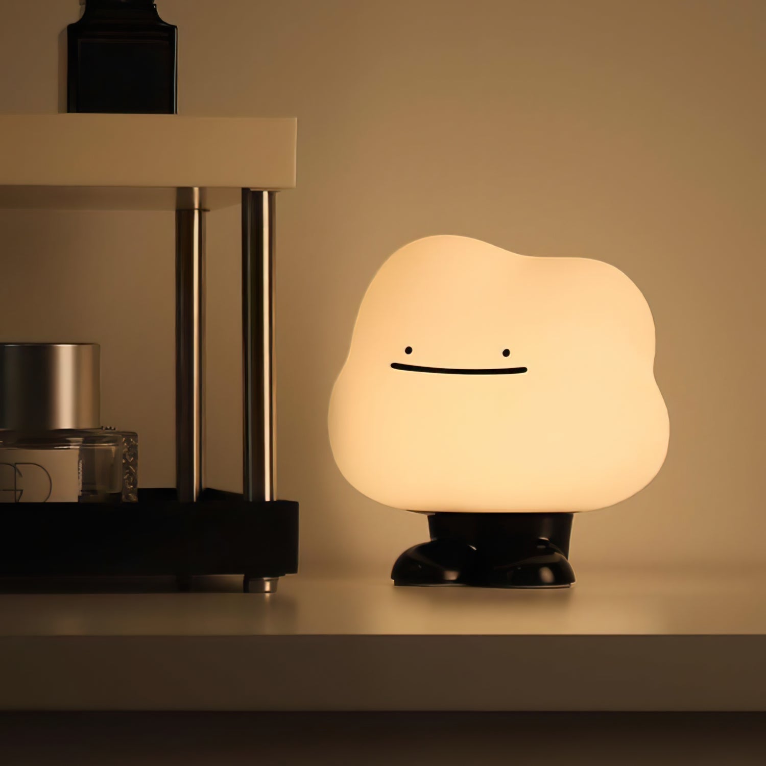 CloudLume - Rechargeable Table Lamp with Cloud Design