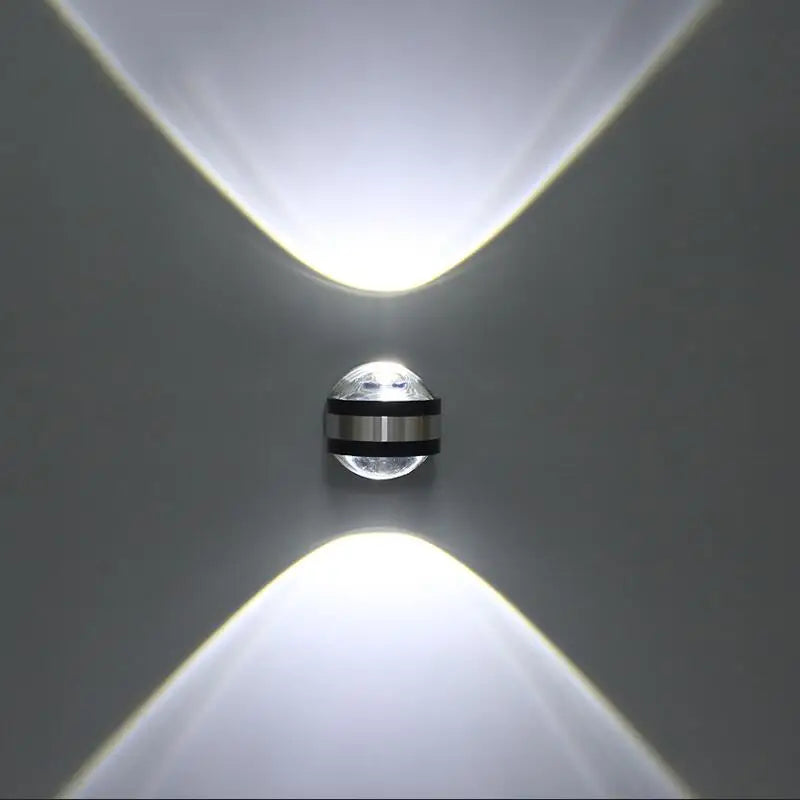 CrystalLux - Lampada da parete in cristallo LED