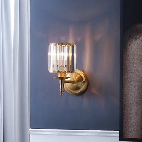 LumiCrystal – Luxury Crystal Wall Lamp