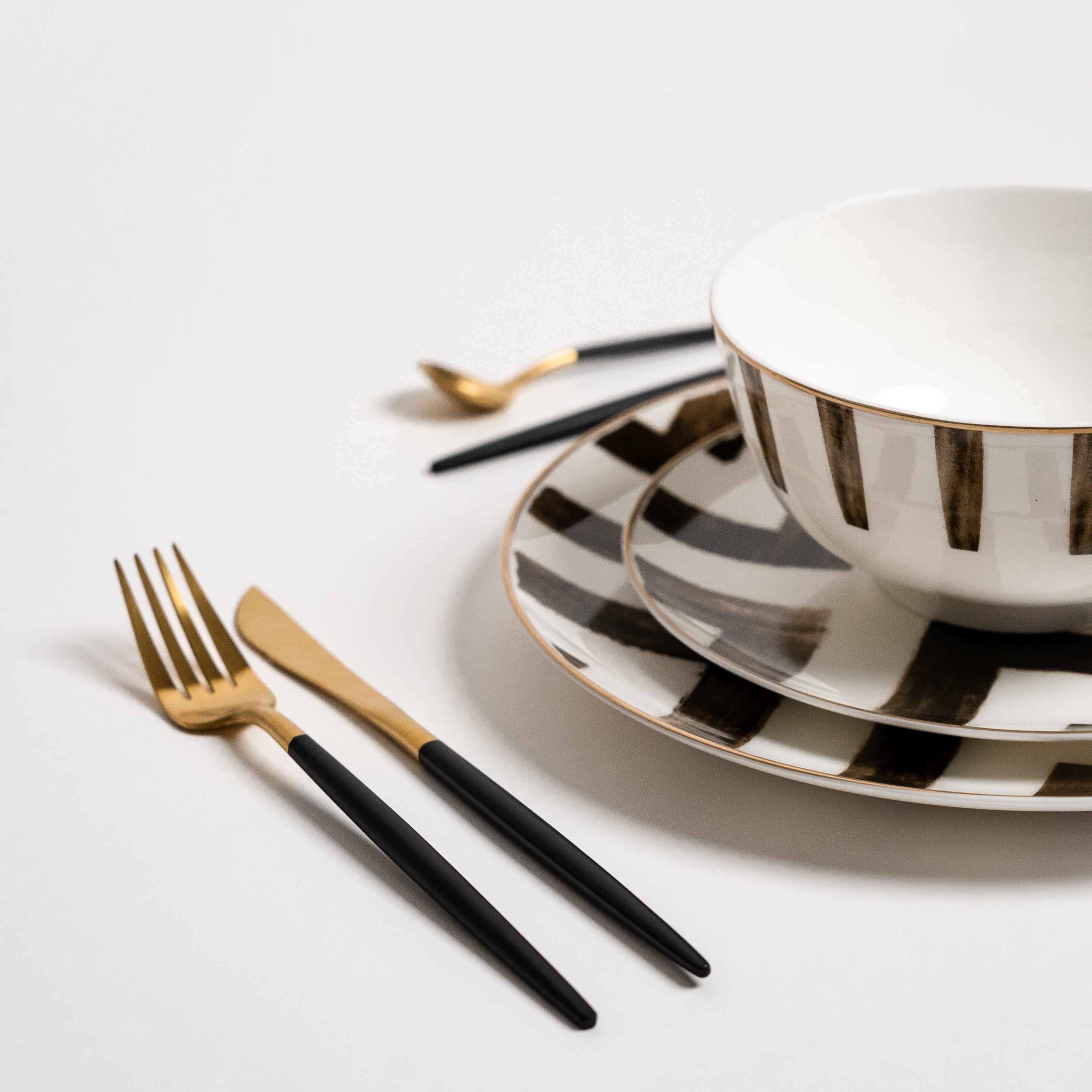 Juego de platos Davi Zwarte Crossroad